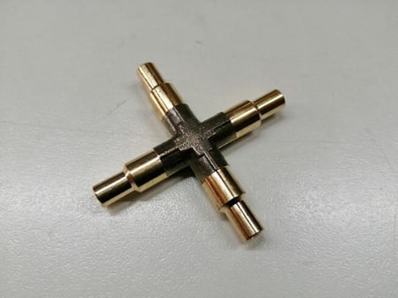 طقم قطع غيار 4-WAY CROSS FITTING
