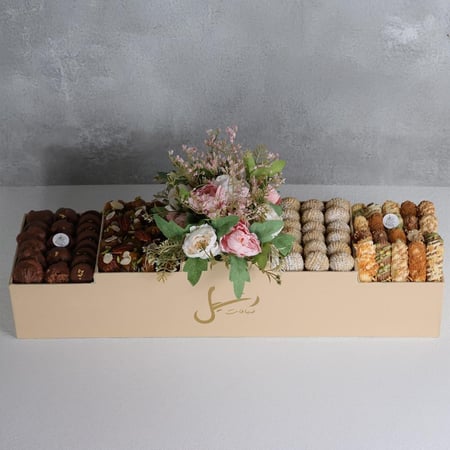 بوكس الفخامة صينية مدرجة معمول وشوكولاتة وبيتيفور - متجر ضيافات رتيل