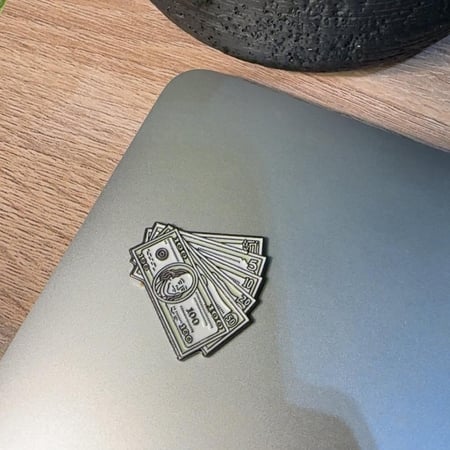 ستيكر معدني (دولارات)