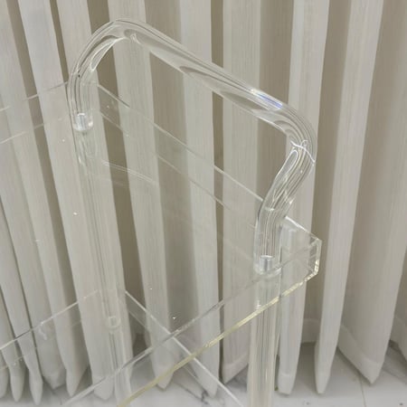 ‏عربية تقديم أكريليك