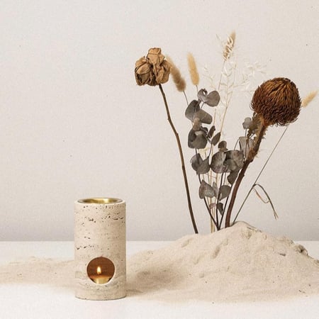 فواحه عطريه من الرخام ترافنتينو شمعدان