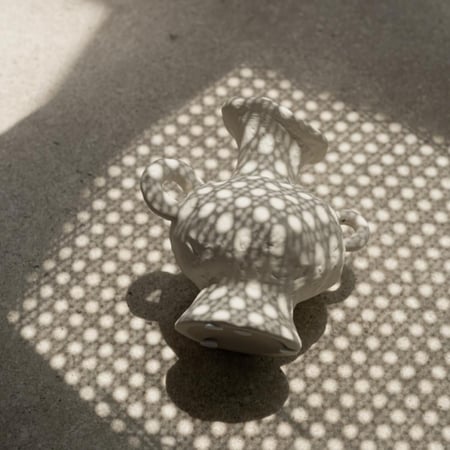 جرة من السيراميك - B