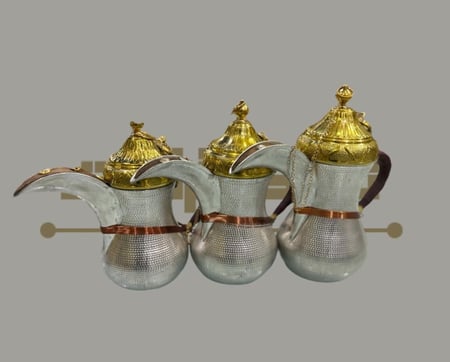 طقم دلال نحاس حب رمان 3 حبات