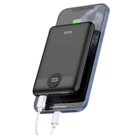 بطارية متنقلة باور بنك من belk بمنفذين USB ومنفذ تايب سي بسعة 10000mAh