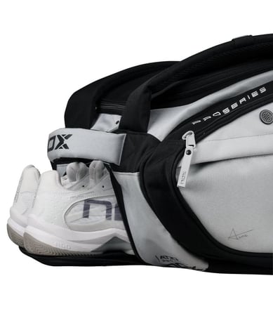 AT10 comptition XL compact padel bag in grey/black