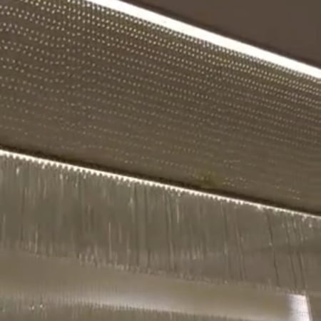 ثريا تفصيل طول مترين  وعرض متر