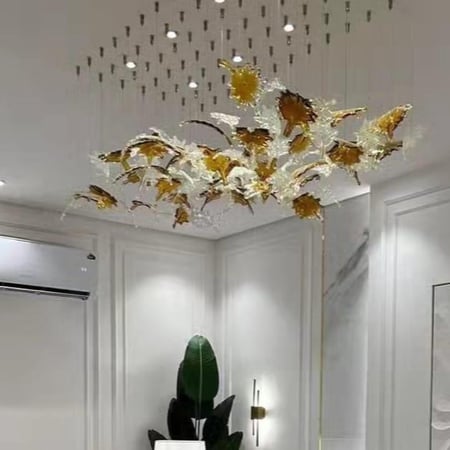 ثريا اوراق مستطيل طول 120سم وعرض 70سم سم عدد الاوراق 84ورقه اللون عسلي وشفاف