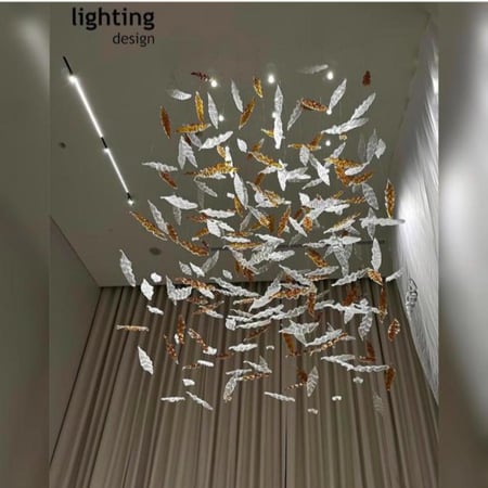 ثريا احجار مستطيلة طول مترين وعرض متر لون الاحجار شفاف وتركواز عدد الاحجار 392 حجر