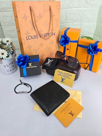 طقم ماركه لويس فيتون هديه رجالي فخم