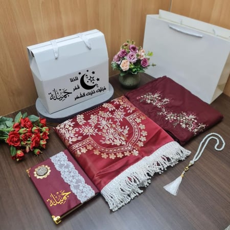سجاده صلاة بوكس رمضان طقم سجادة وشرشف صلاة شرشف صلاه طقم شرشف صلاة شهر