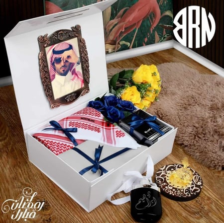 هدايا رجاليه العيد افكار بوكسات ماركه فخمه اقمشه شماغ طقم مونت بلانك