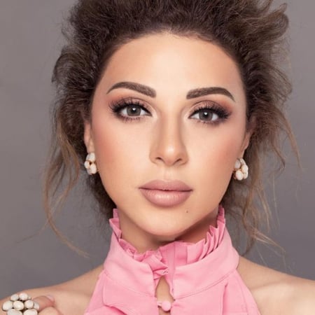 أمارا دارك سيبيا-زينة