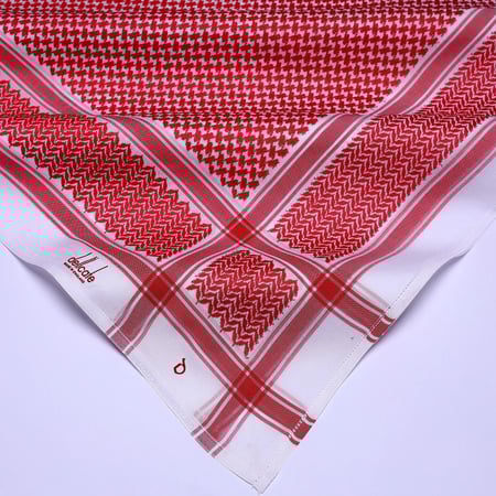 شماغ ديليكات كلاسك 24  لون احمر دم الغزال - انجليزي