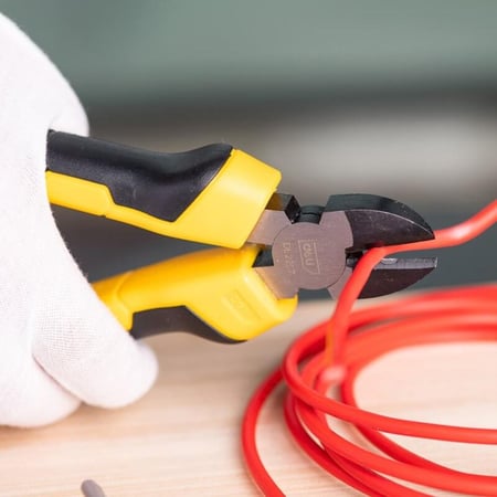 ديلي كماشة قطع مقاس 7