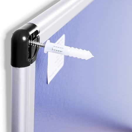 سبورة بيضاء مغناطيسية 120X90 سم