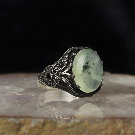 خاتم فضة بحجر يشم طبيعي