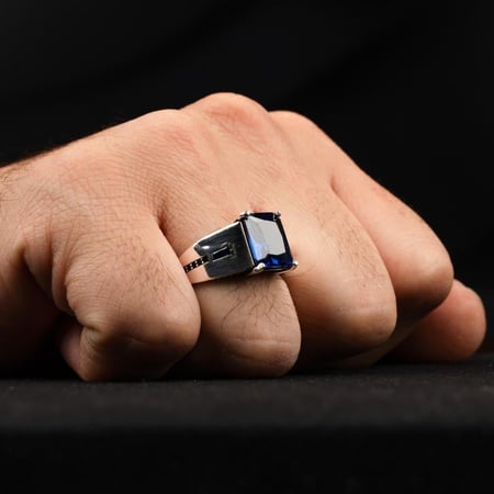 خاتم فضه رجالي راقي بحجر زركون ازرق انيق