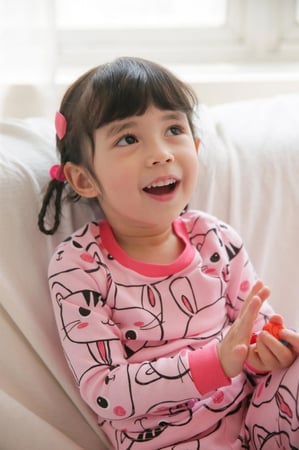 بجامة أرنب وقطه