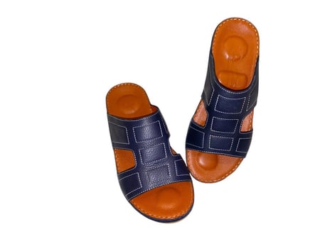 حذاء اماراتي - بنقشة المستطيلات