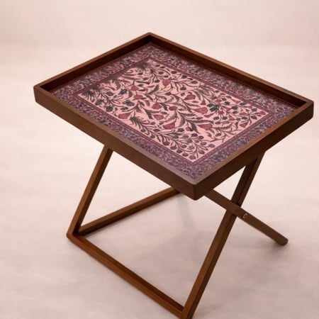 طاولة جانبية ( شرقي ) بتصميم أنيق وسهل الاستخدام قابلة للطي ارتفاع 46 الصينية 47/35 .