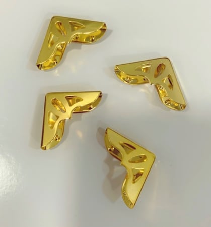 زوايا مصحف ذهبي (4قطع )