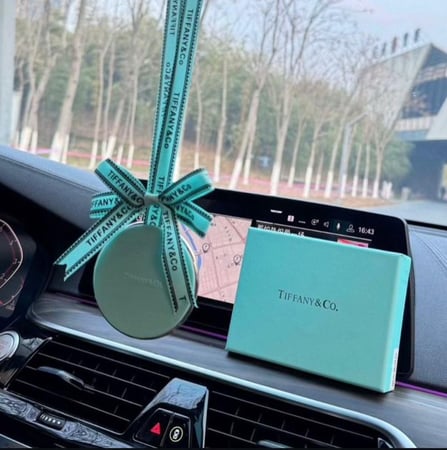 Tiffany & Co فواحه.