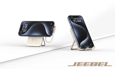باور بانك Jeebel لاسلكي سريع 10000mAh مع حامل وكابل مدمج – JE-B350 - ابيض