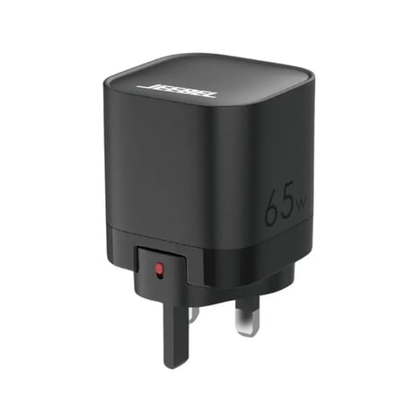 شاحن جداري GaN من JEEBEL – قدرة 65 واط بمنفذين USB-A وUSB-C | شحن سريع متعدد الاستخدامات مع محول مزدوج UK/US