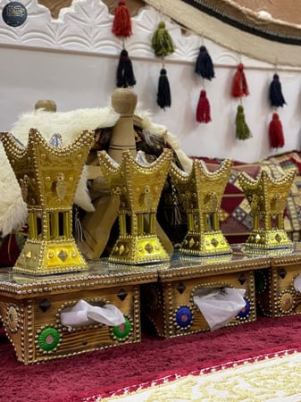 مباخر حايلية ذهبي بحلق