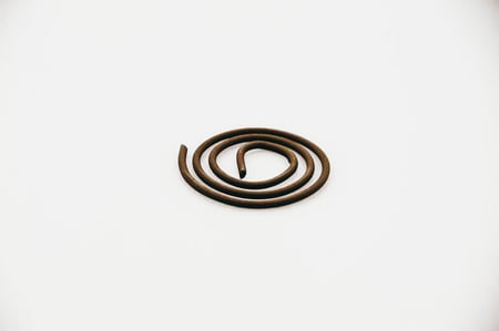 مبخرة السيارة والمكتب لون خشبي  + 10 لفائف عود ماروكي فاخر