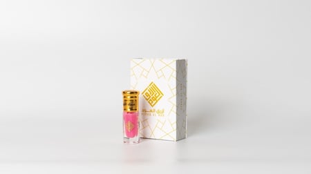 مجموعة المسك الفاخرة بلس 8 أنواع + 8 أكياس هدايا