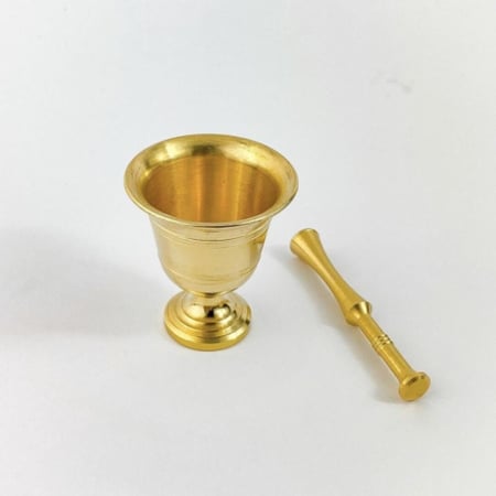 نجر صغير للزعفران - قشوة الطيب