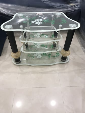 طاولة مفرد زجاج ٤ دور