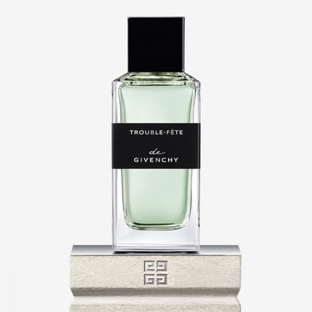 عطر تربل فيتي من حيفنشي او دي برفيوم