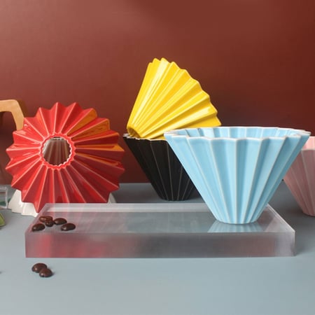 قمع تقطير V60 سيراميك مع القاعدة من الاكريليك - مقاس 02 لون اخضر