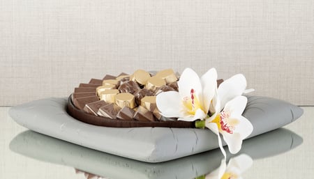 صينية ضيافة من مجموعة خزف