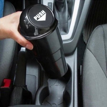 سلة نفايات صغيرة