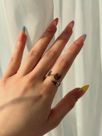 خاتم بحفر الحرف على طلبك