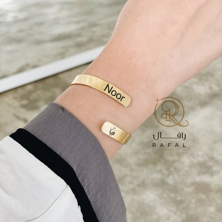 اساور