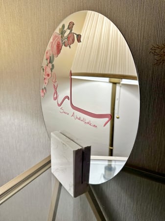 استاند دائري بقاعدة رخام