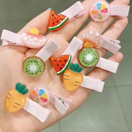 10 مشابك شعر بأشكال متنوعة لطيفة