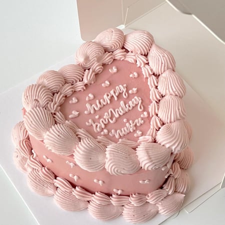 6inch Mini heart cake