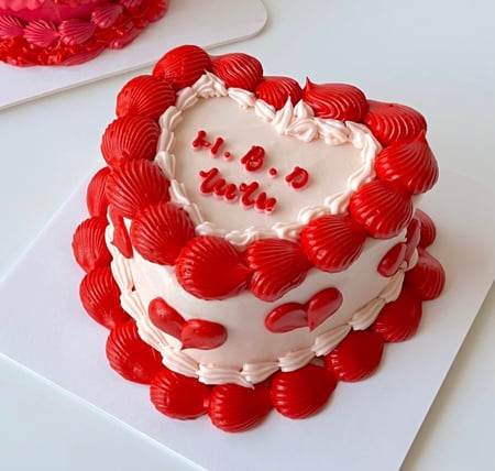 6inch Mini Heart Cake