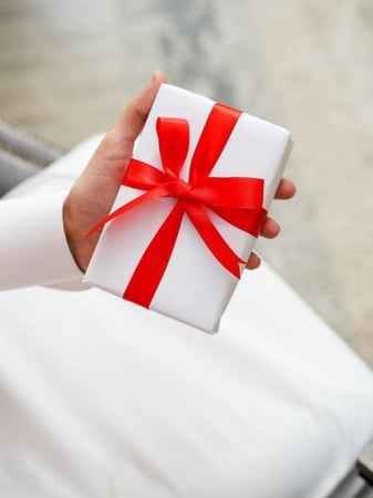 تغليف هدية راقي وبسيط ب خيارات متعدده
