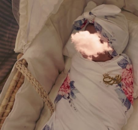 بروش بالاسم تصميم حسب الطلب