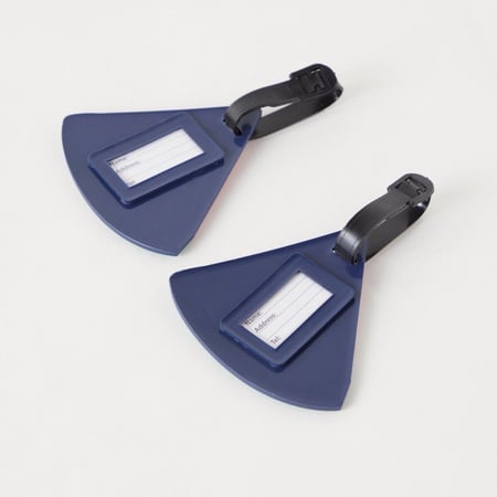 تاق حقيبة السفر مصممة علي شكل بطيخ