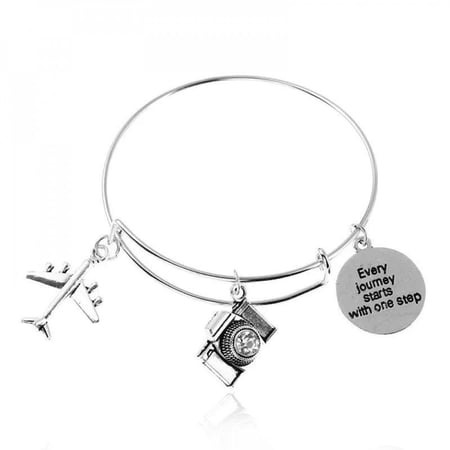 سوار معدني بزينة طائره و كاميرا لون فضي