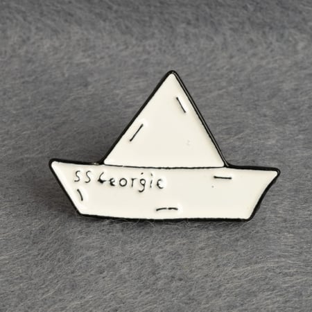 بروش قارب باللون الابيض عدد 1