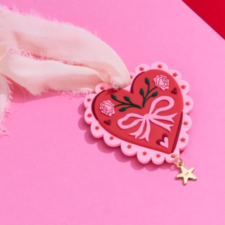 تعليقة سيارة (من القلب) - ونيس