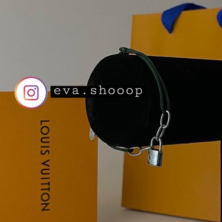 سوارة لويس فيتون زيتي